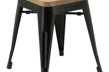 Bistro madal taburet, millel on naturaalsest puidust iste ja must teras, siseruumides kasutamiseks | Adexa WW65BN