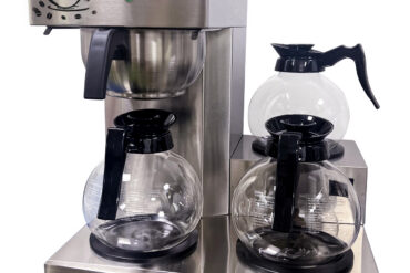 Kaubanduslik filtrikohvimasin käsitsi täitmisega, 3 kuumutusplaati | Adexa RBT386